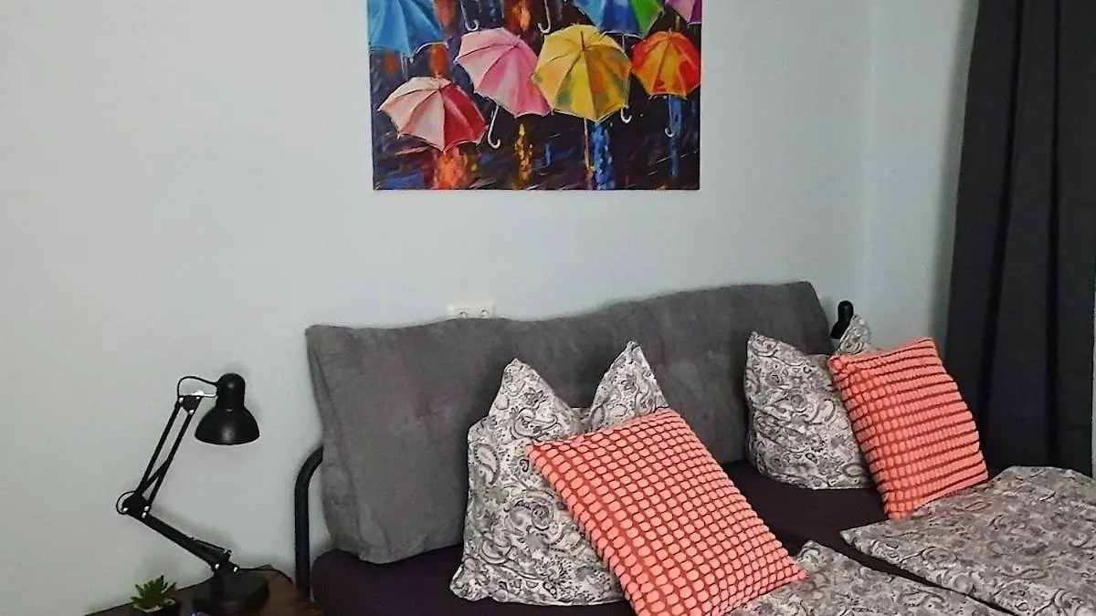 Gemuetliche Ferienwohnung Berlin Fuer 9 Personen Apartamento