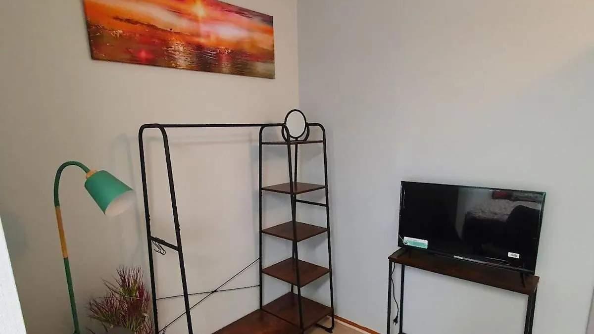 Apartamento Gemuetliche Ferienwohnung Berlin Fuer 9 Personen Alemania