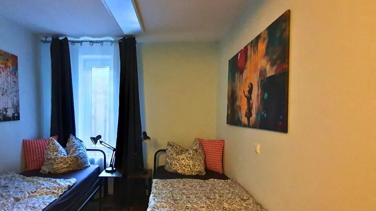 Gemuetliche Ferienwohnung Berlin Fuer 9 Personen Alemania