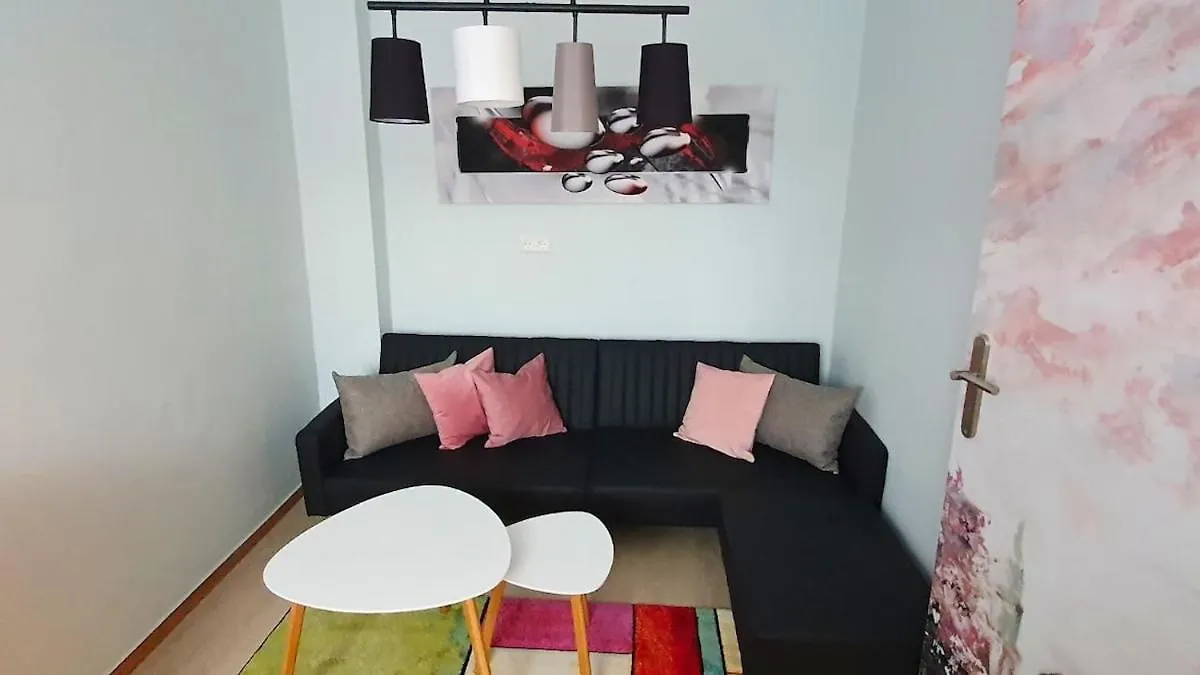 Gemuetliche Ferienwohnung Berlin Fuer 9 Personen